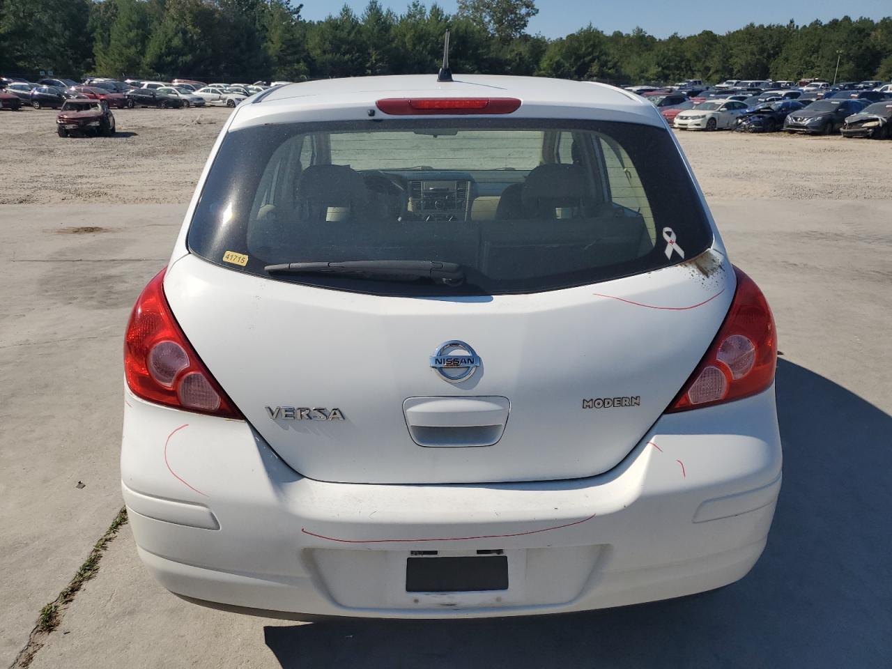 2010 NISSAN VERSA