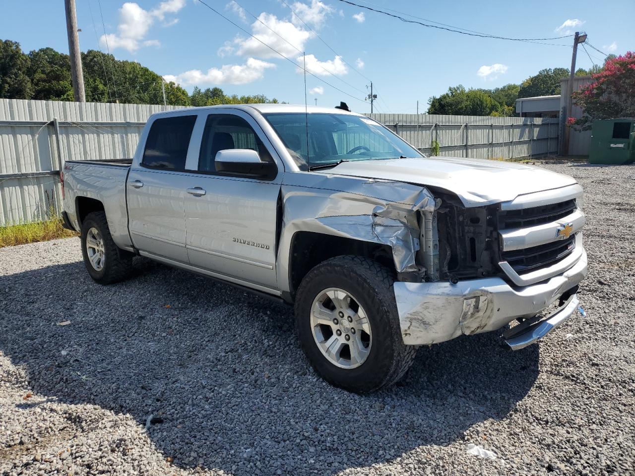 2017 CHEVROLET Silverado
