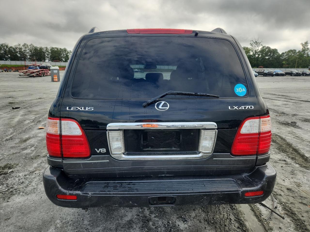 2004 LEXUS Lx