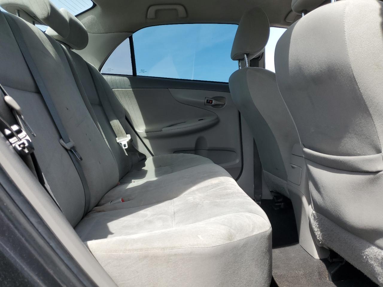 2012 TOYOTA COROLLA