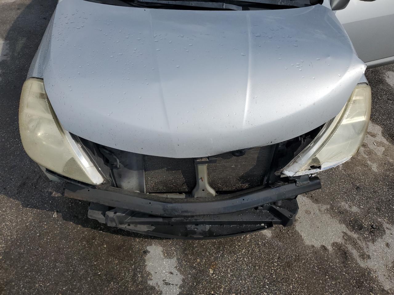 2009 NISSAN VERSA