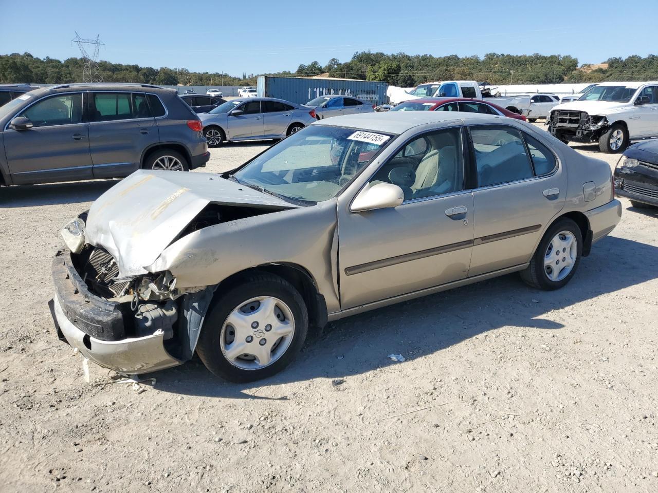 2001 NISSAN ALTIMA
