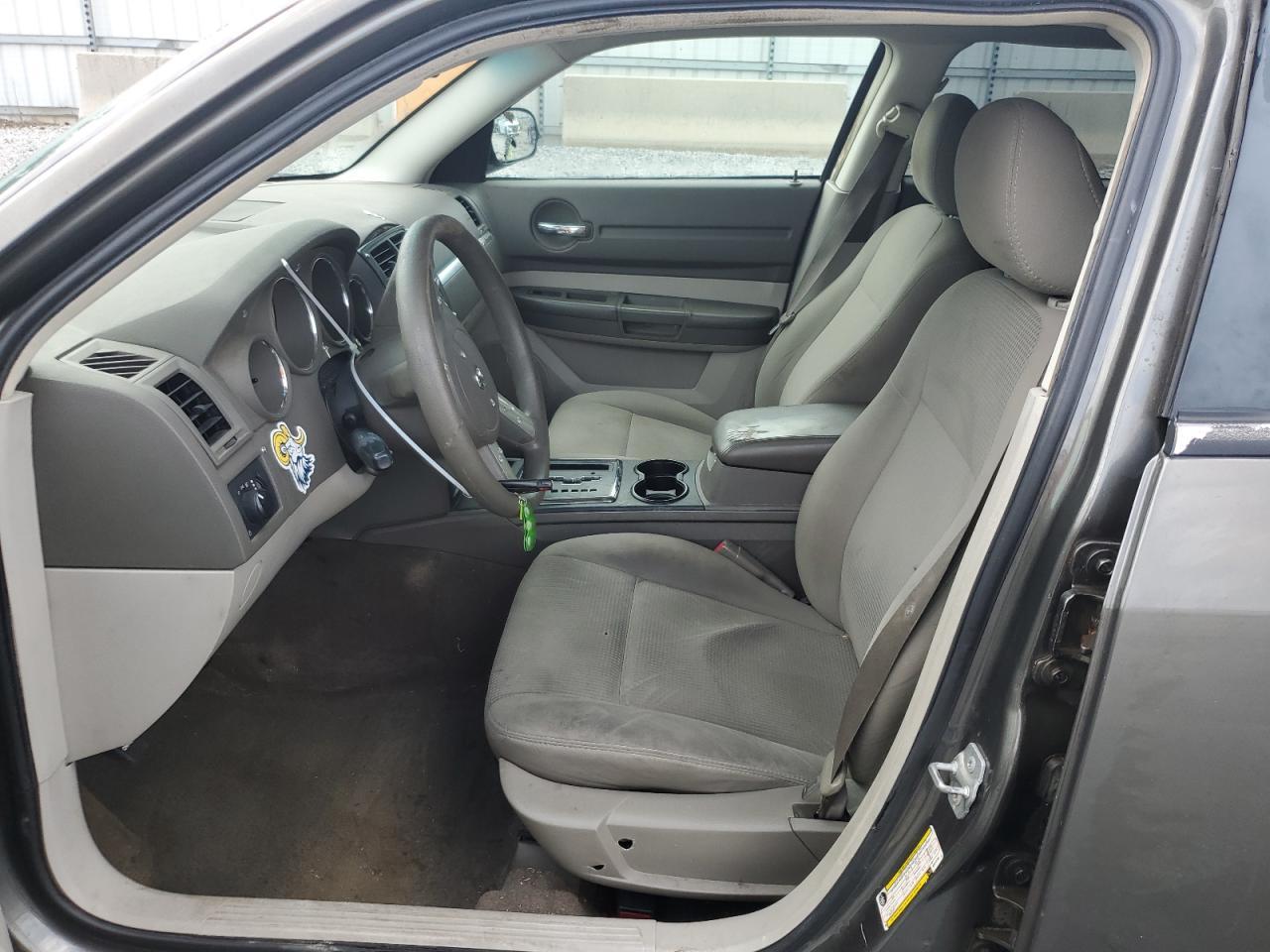 2008 DODGE MAGNUM