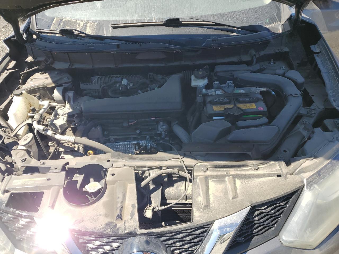 2015 NISSAN ROGUE