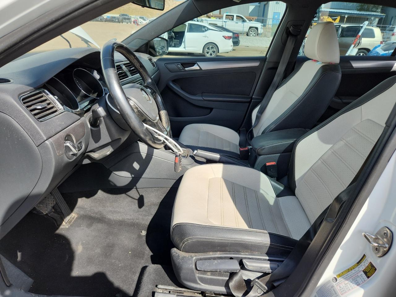 2017 VOLKSWAGEN JETTA
