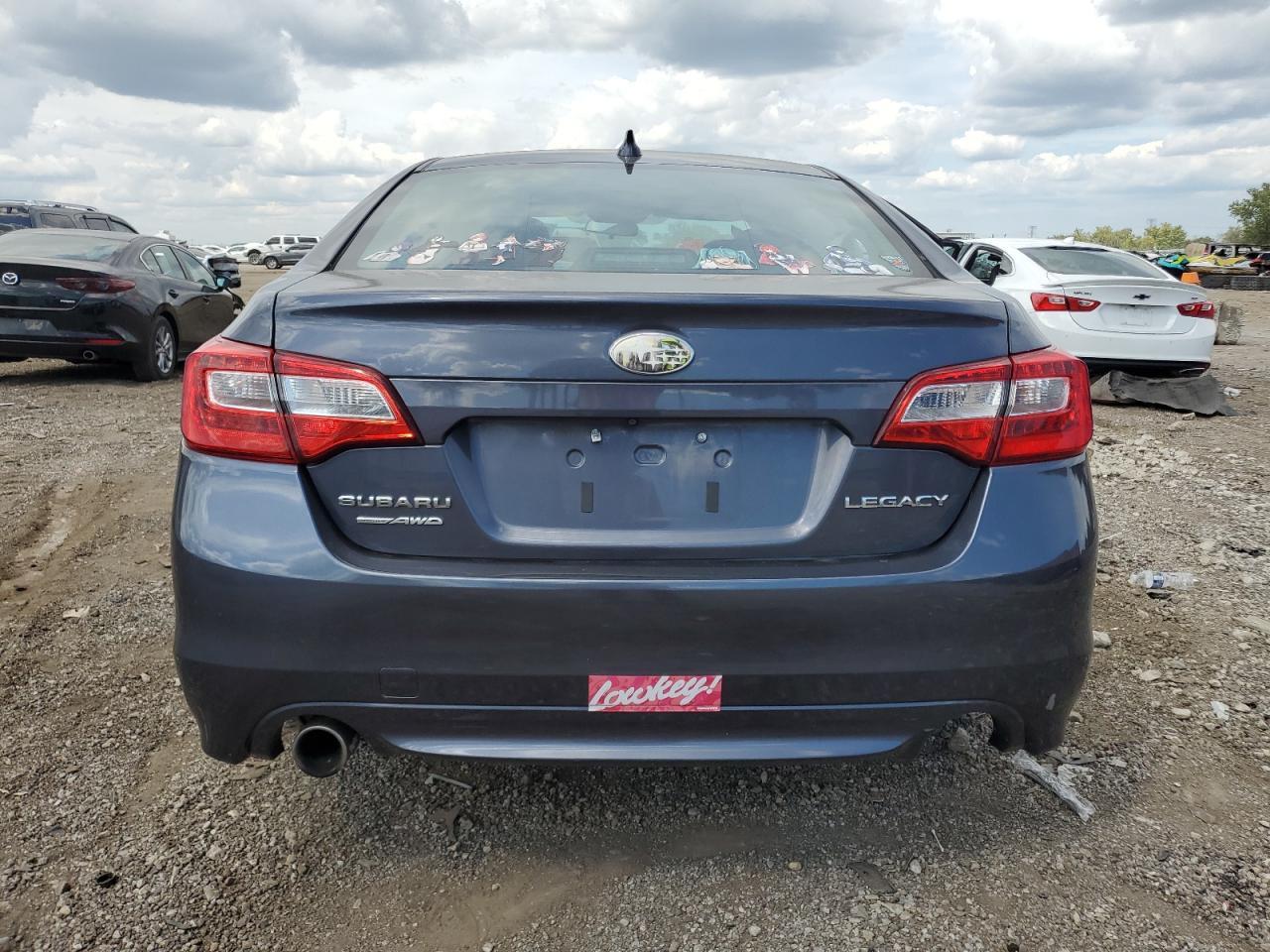2016 SUBARU Legacy