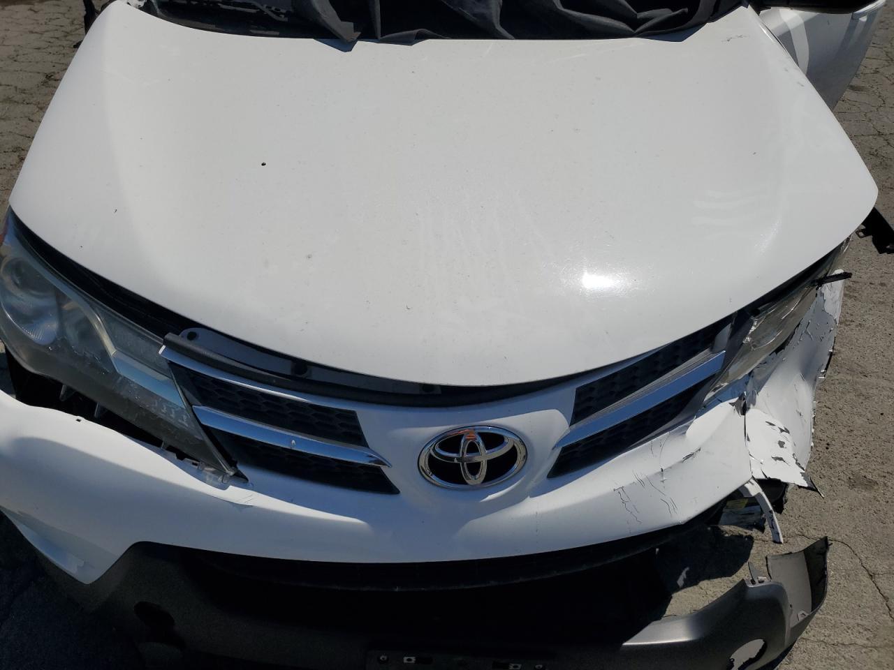 2015 TOYOTA RAV4