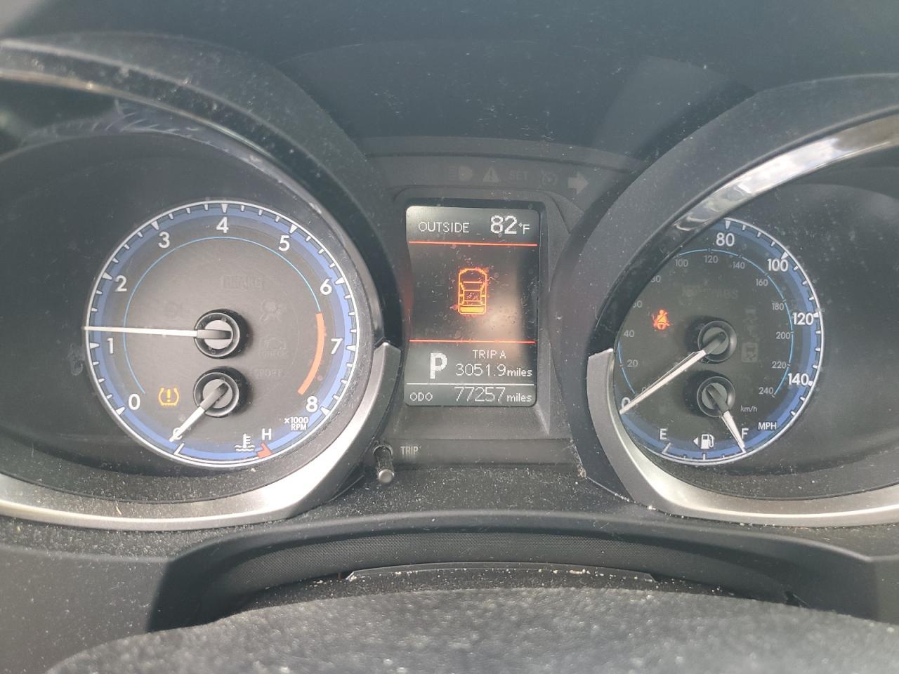 2015 TOYOTA COROLLA