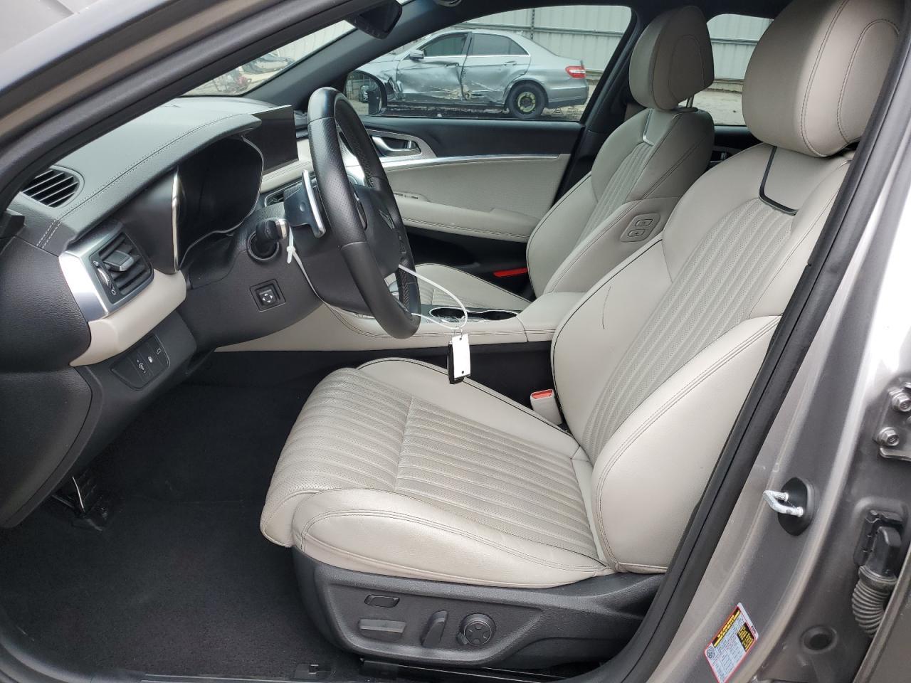2022 GENESIS G70