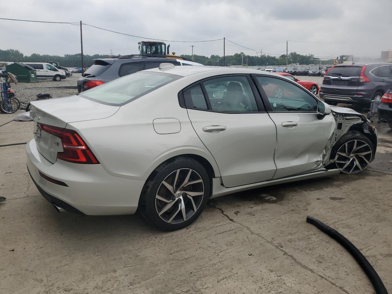 2020 VOLVO S60
