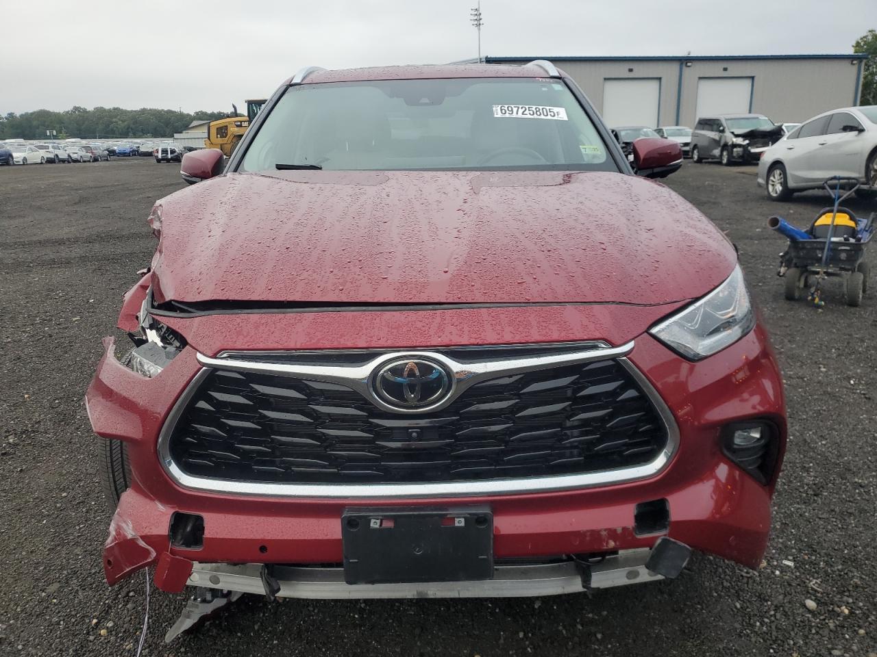 2024 TOYOTA HIGHLANDER