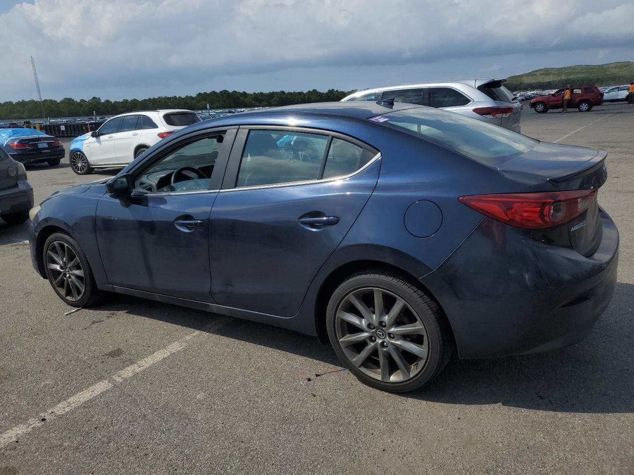 2018 MAZDA 3