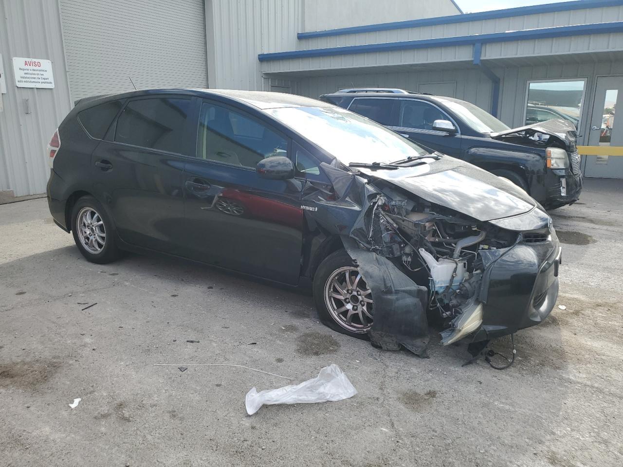 2015 TOYOTA PRIUS V