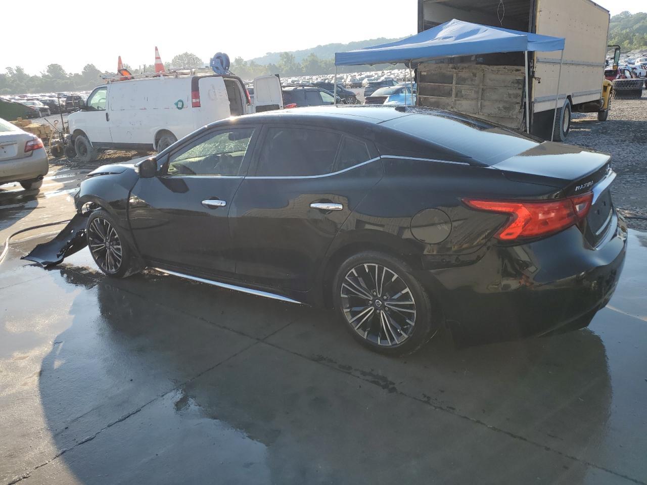 2016 NISSAN Maxima