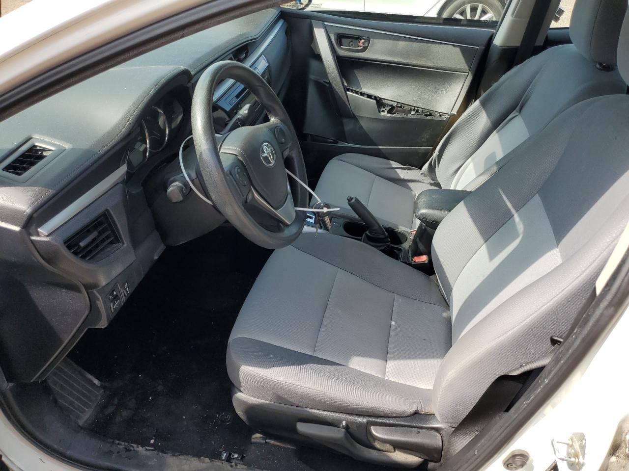 2015 TOYOTA COROLLA