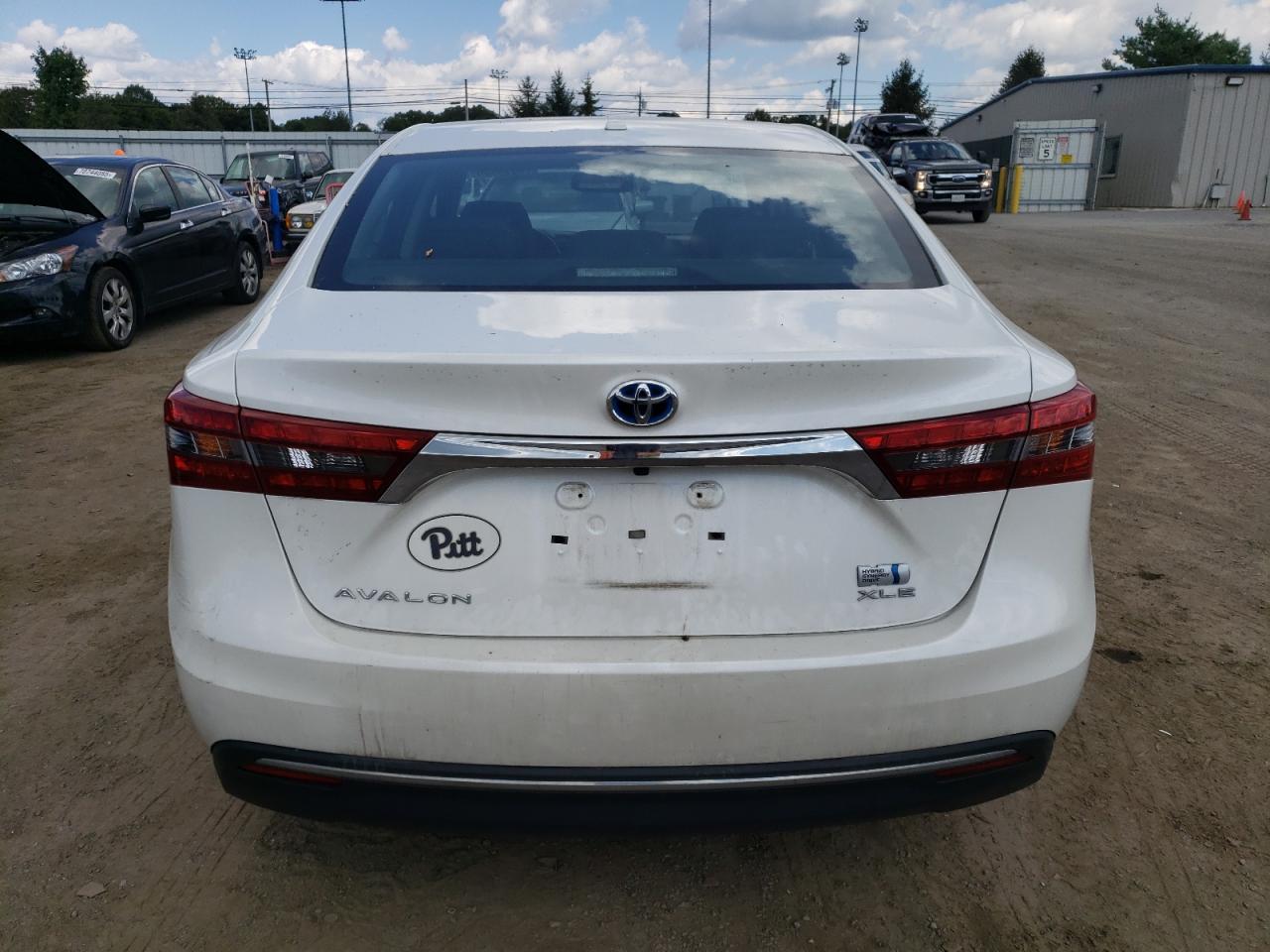 2016 TOYOTA Avalon