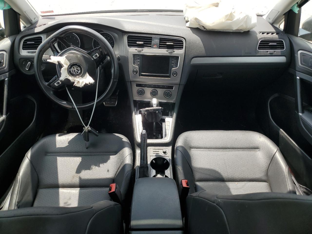 2017 VOLKSWAGEN GOLF
