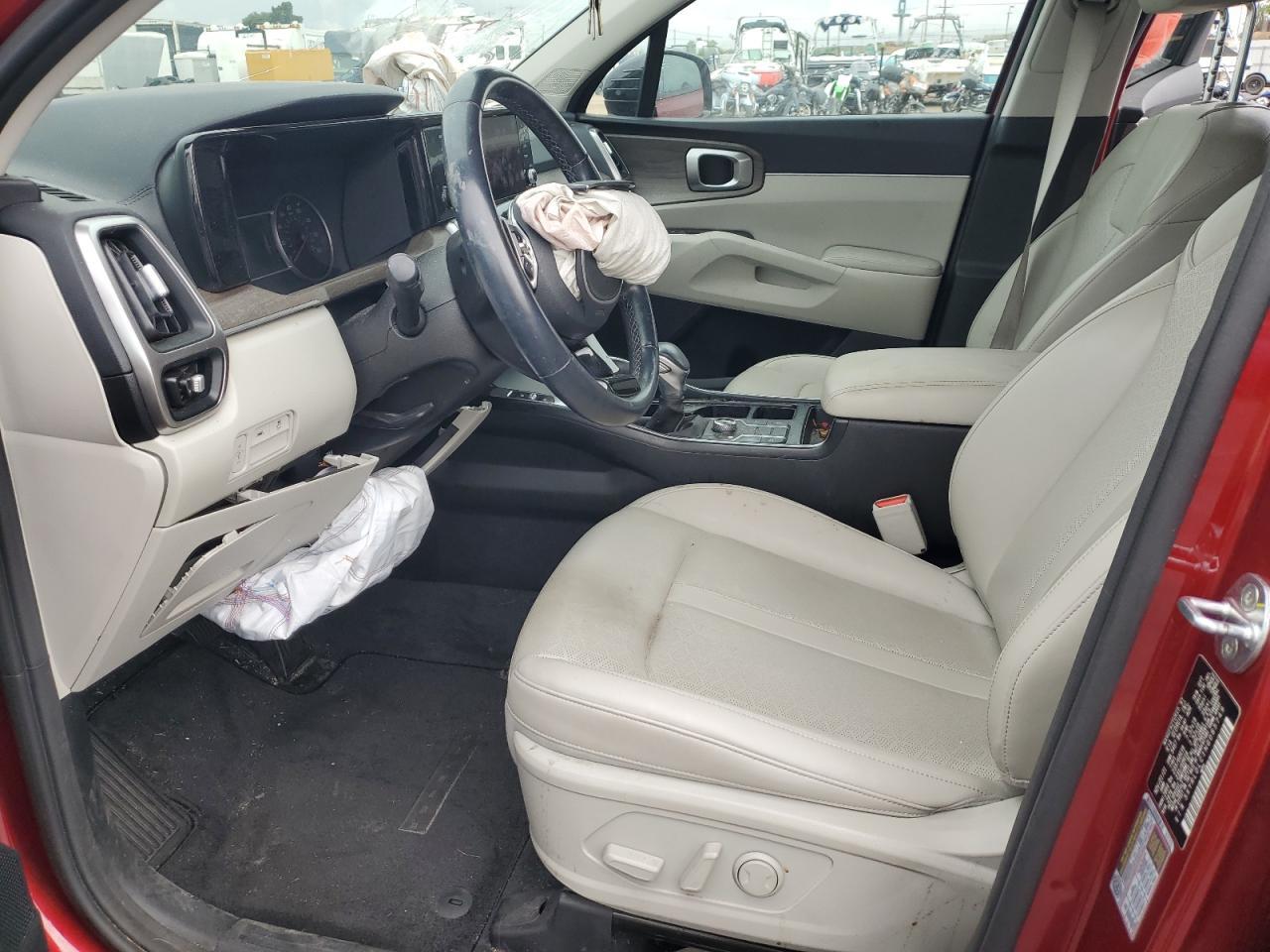 2022 KIA SORENTO