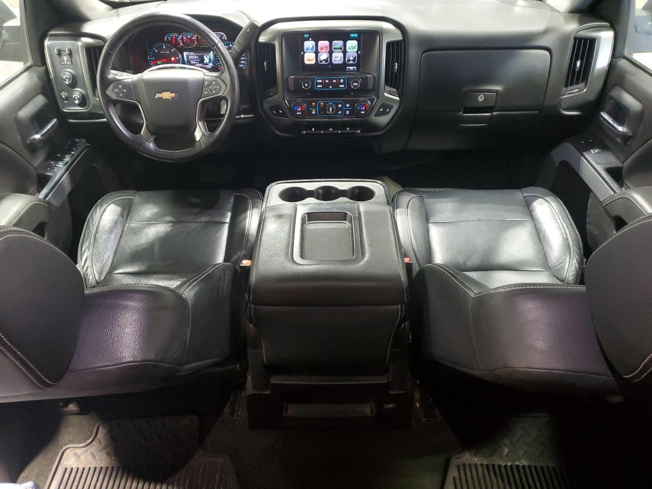2018 CHEVROLET Silverado