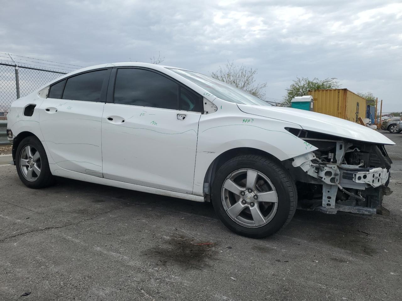 2017 CHEVROLET CRUZE