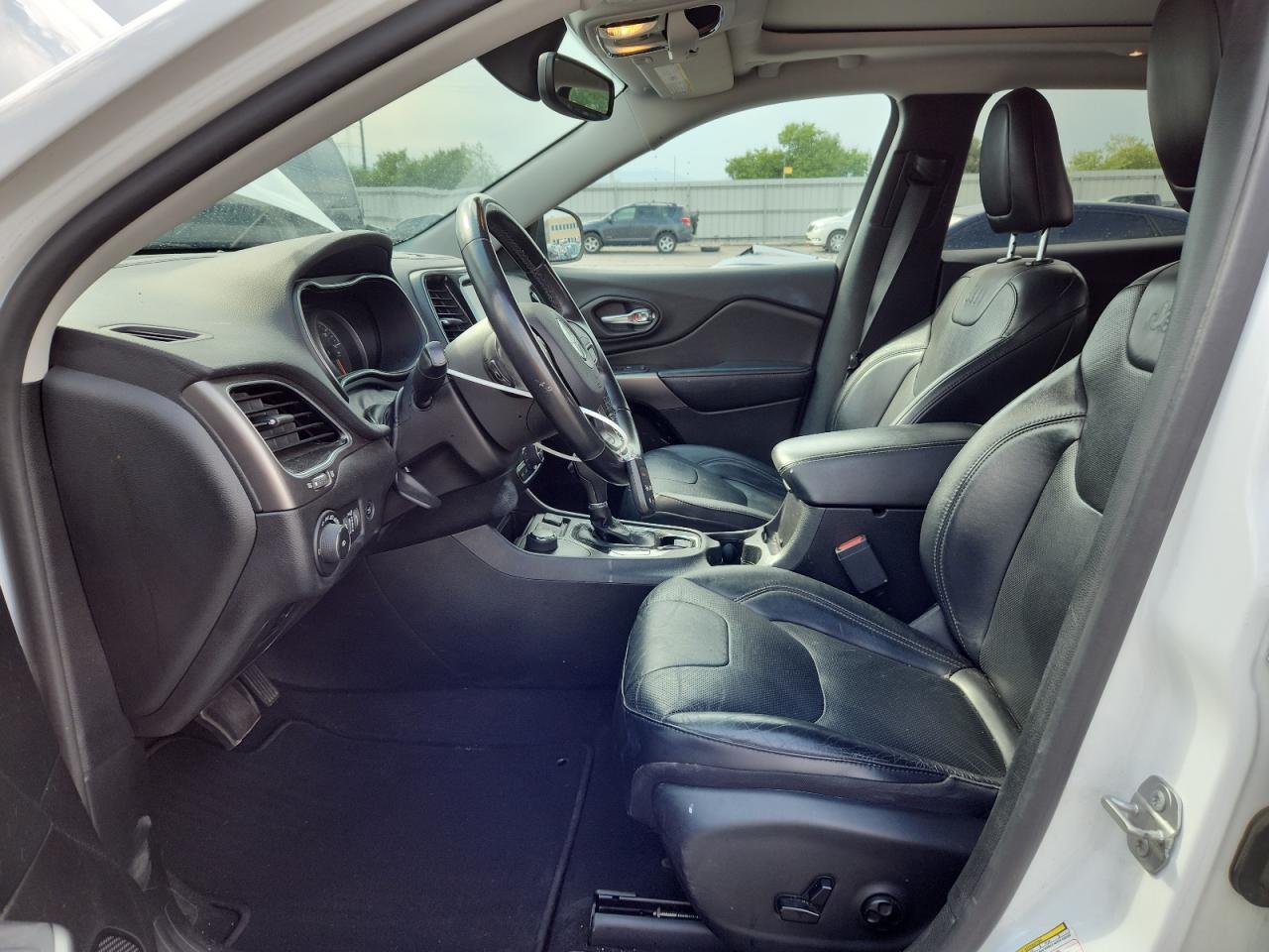 2020 JEEP CHEROKEE
