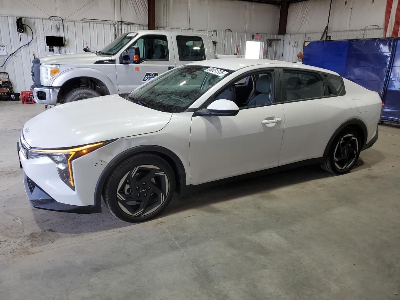 2025 KIA K4