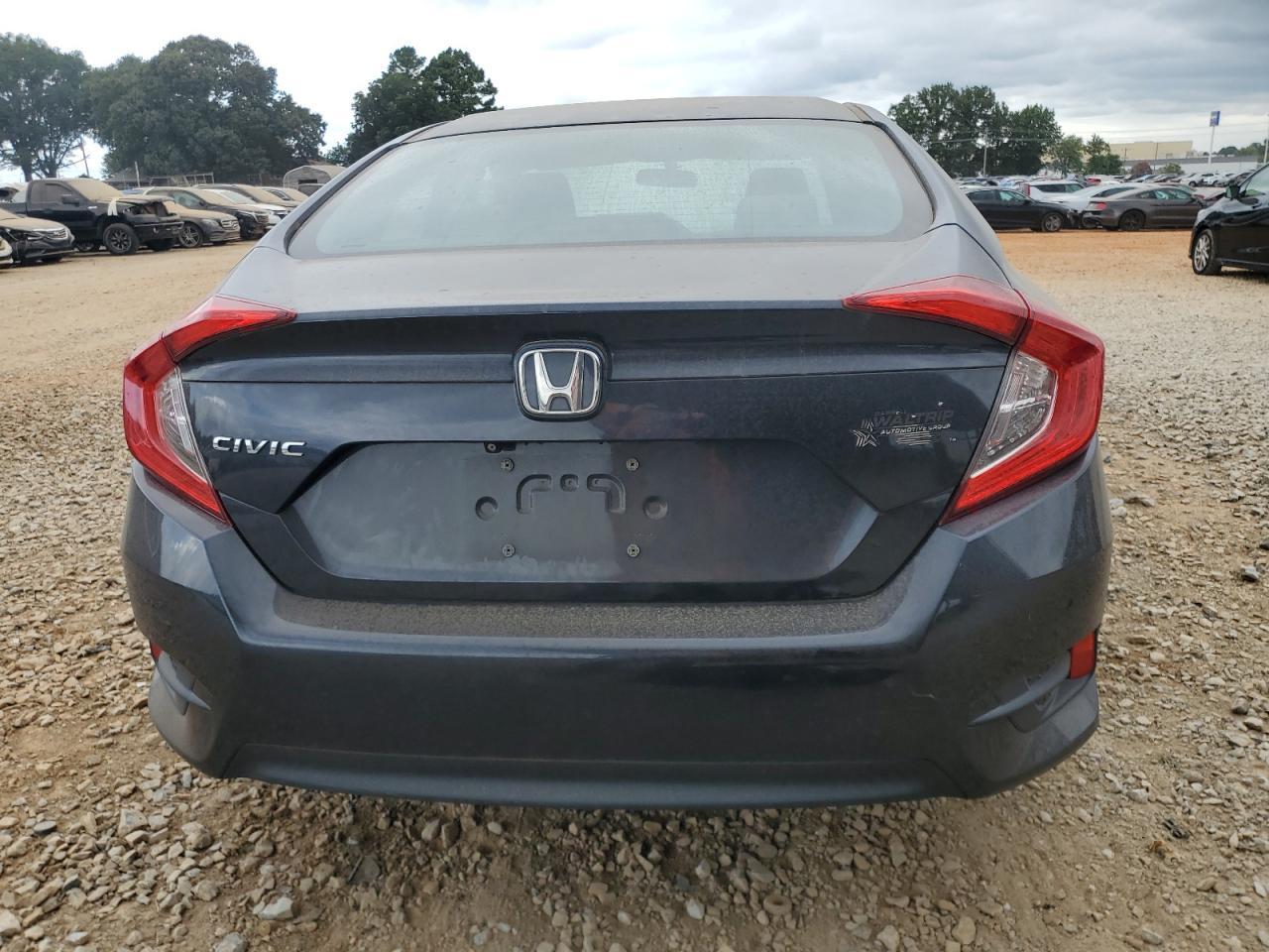 2018 HONDA CIVIC