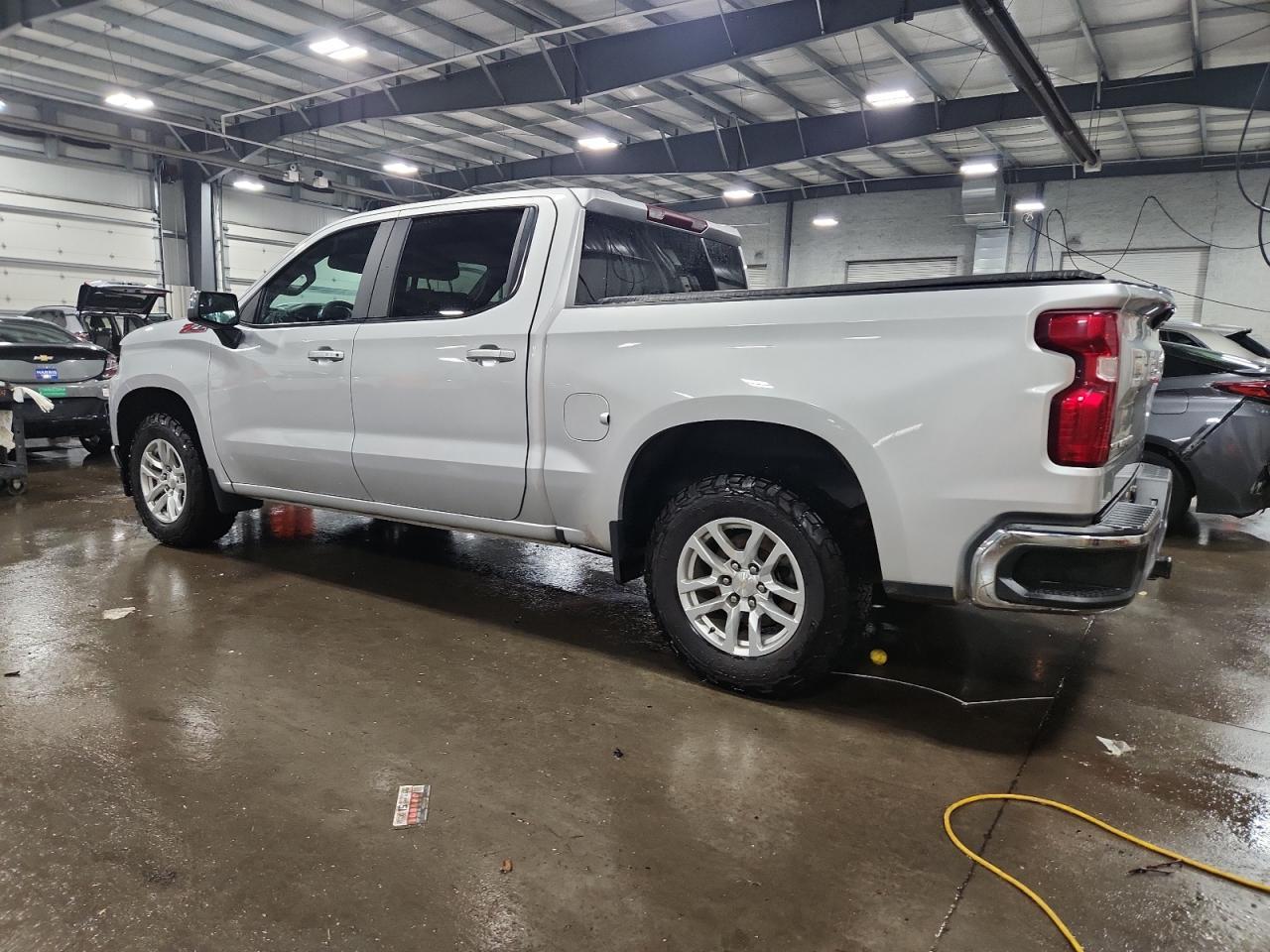 2021 CHEVROLET Silverado