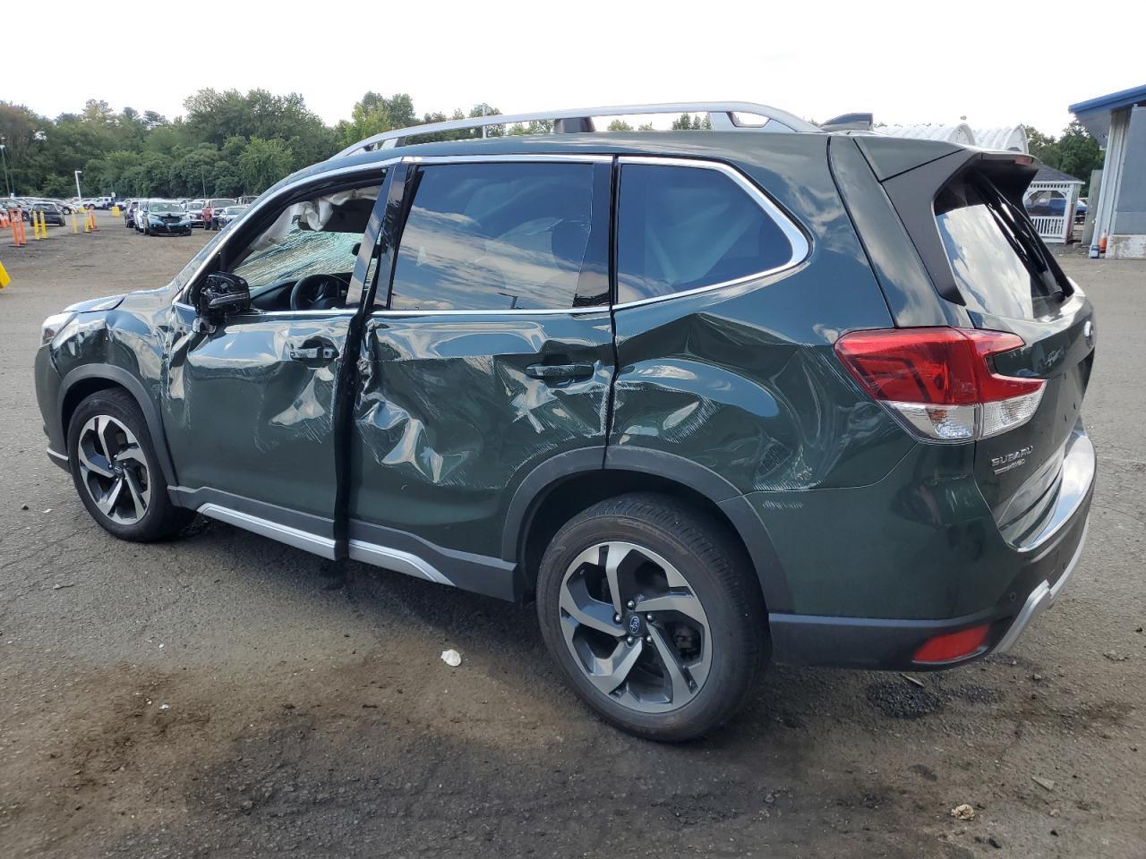 2023 SUBARU FORESTER