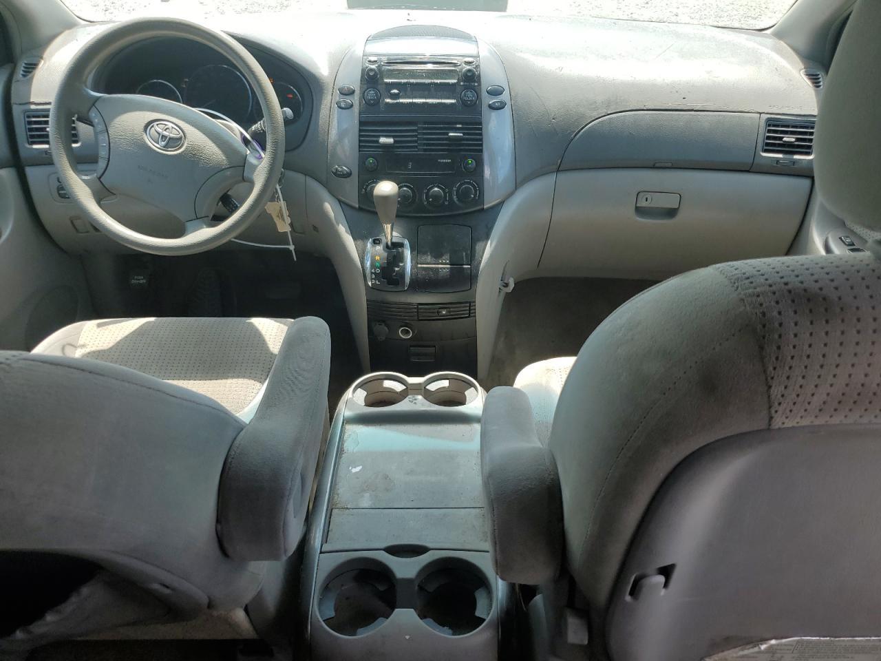 2007 TOYOTA SIENNA