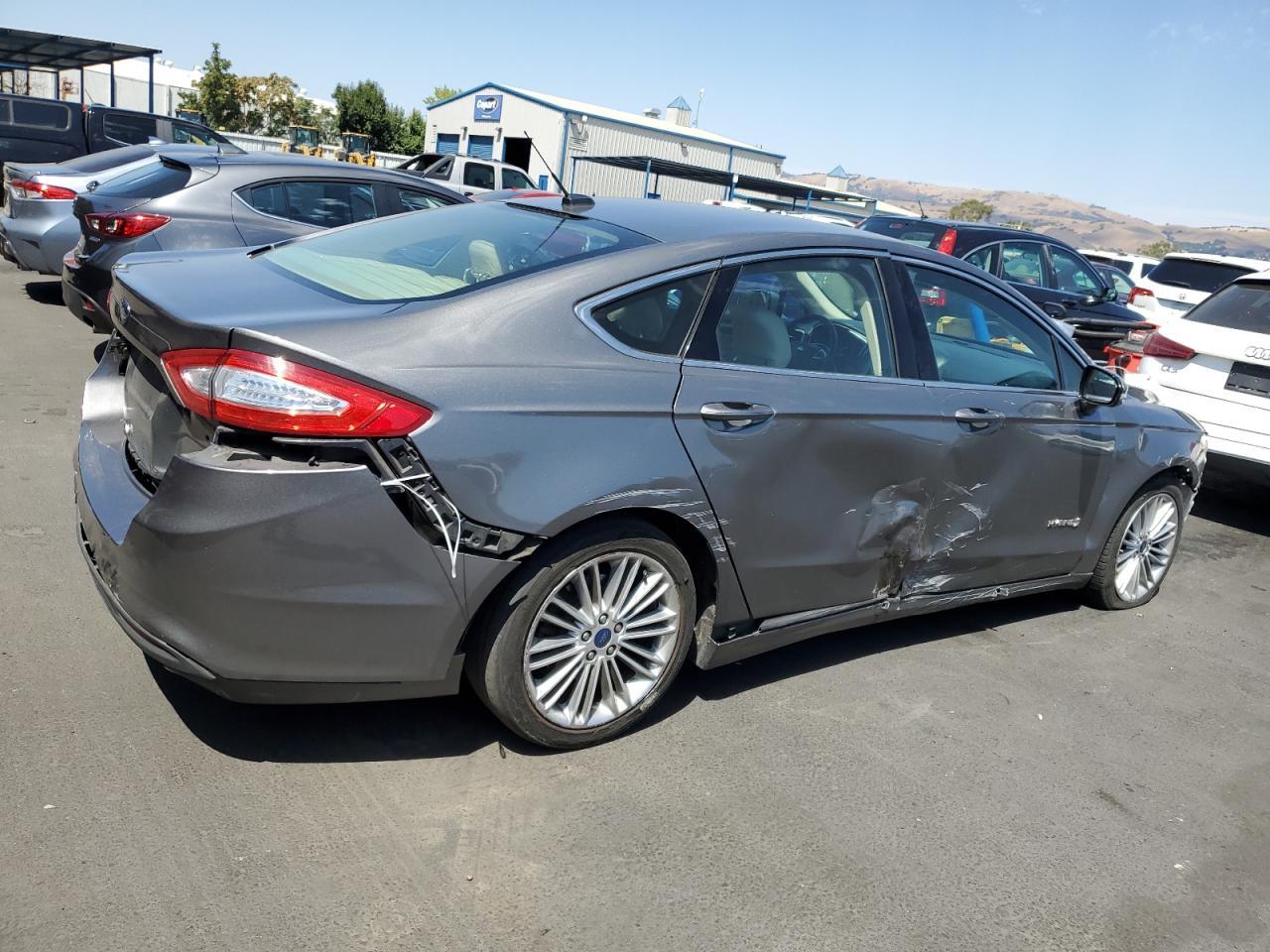 2014 FORD FUSION