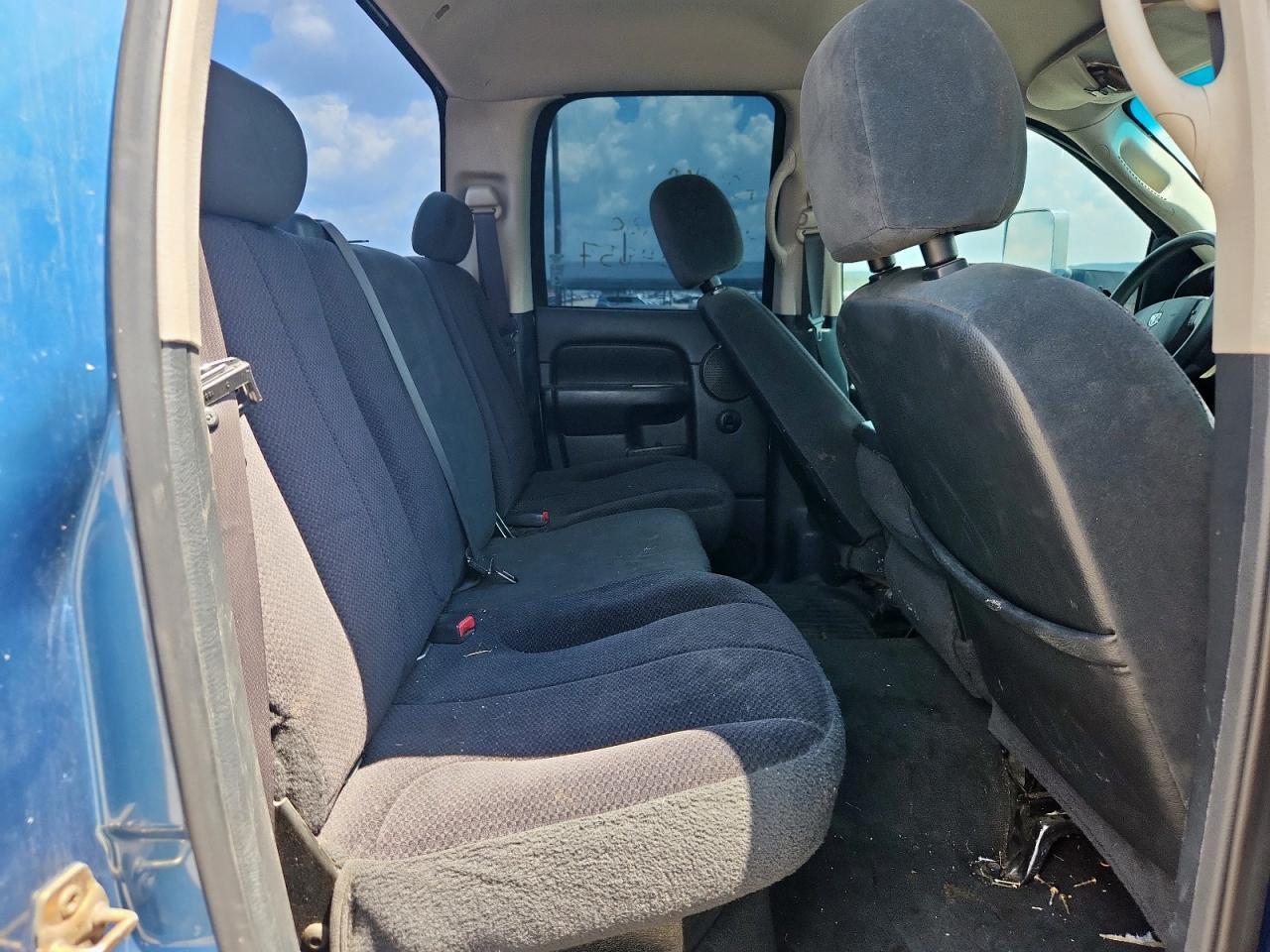 2004 DODGE Ram 2500