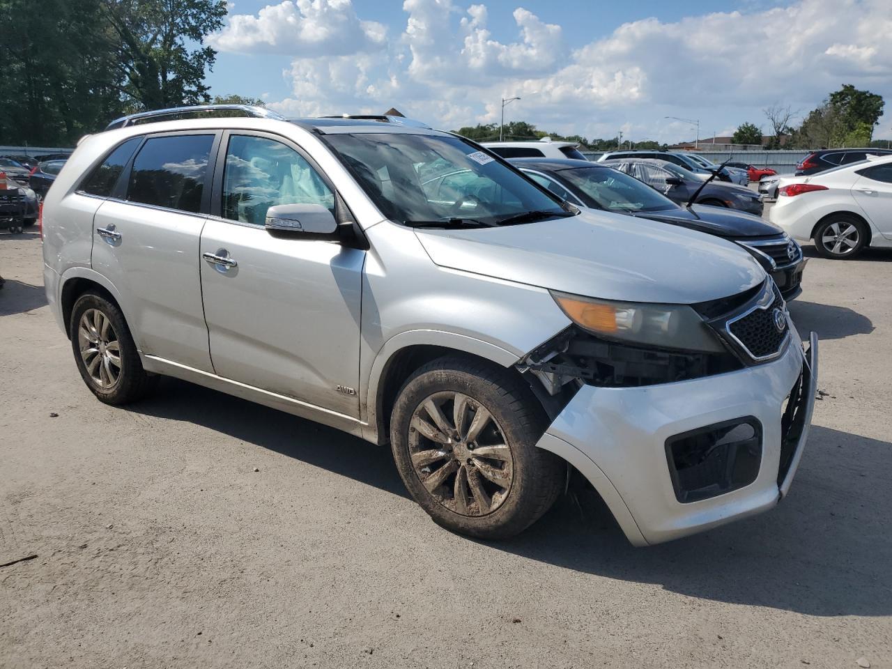 2011 KIA SORENTO