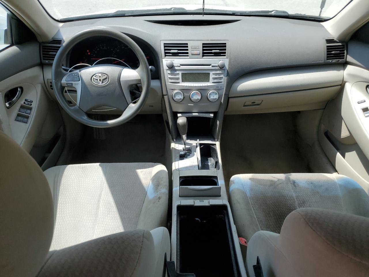2011 TOYOTA CAMRY