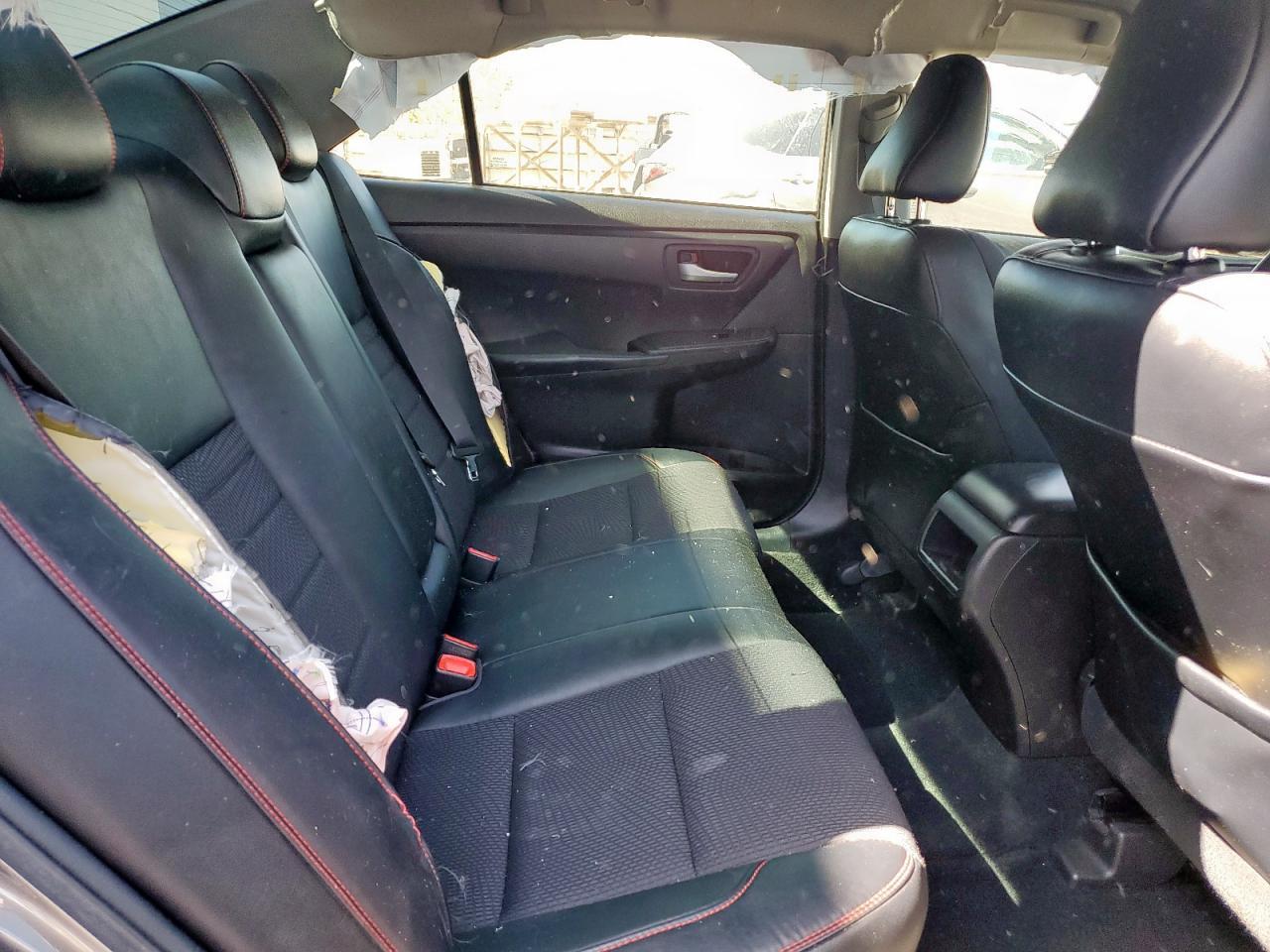 2017 TOYOTA CAMRY