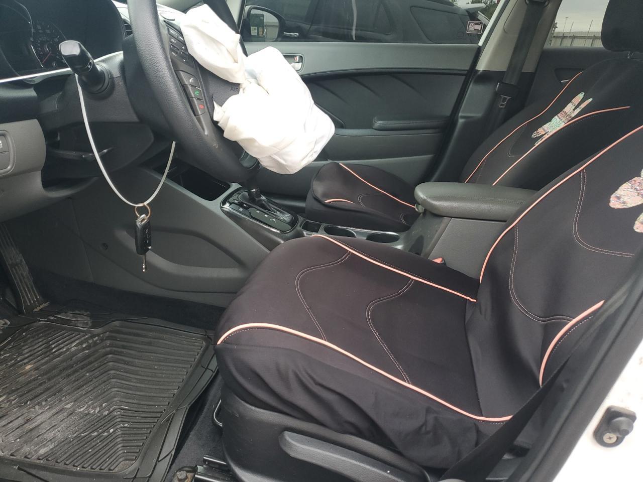 2017 KIA FORTE