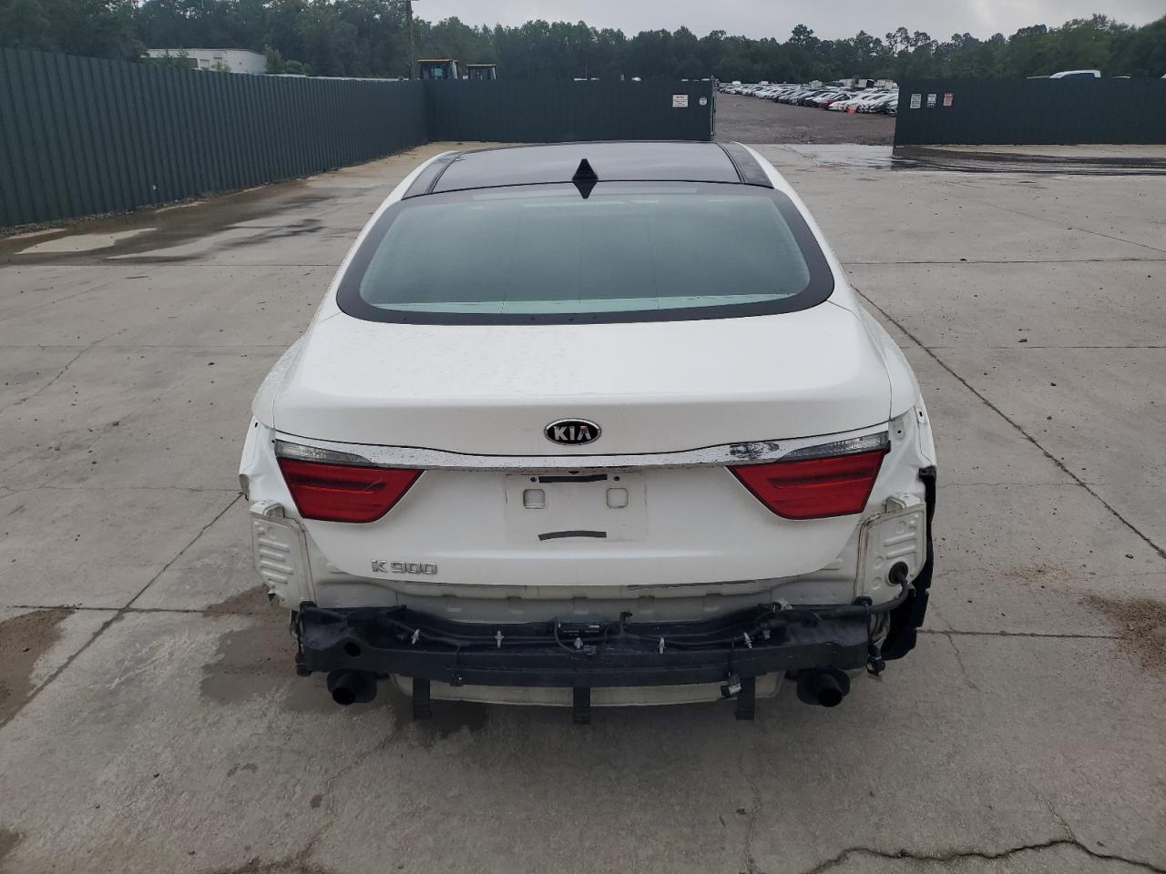 2016 KIA K900