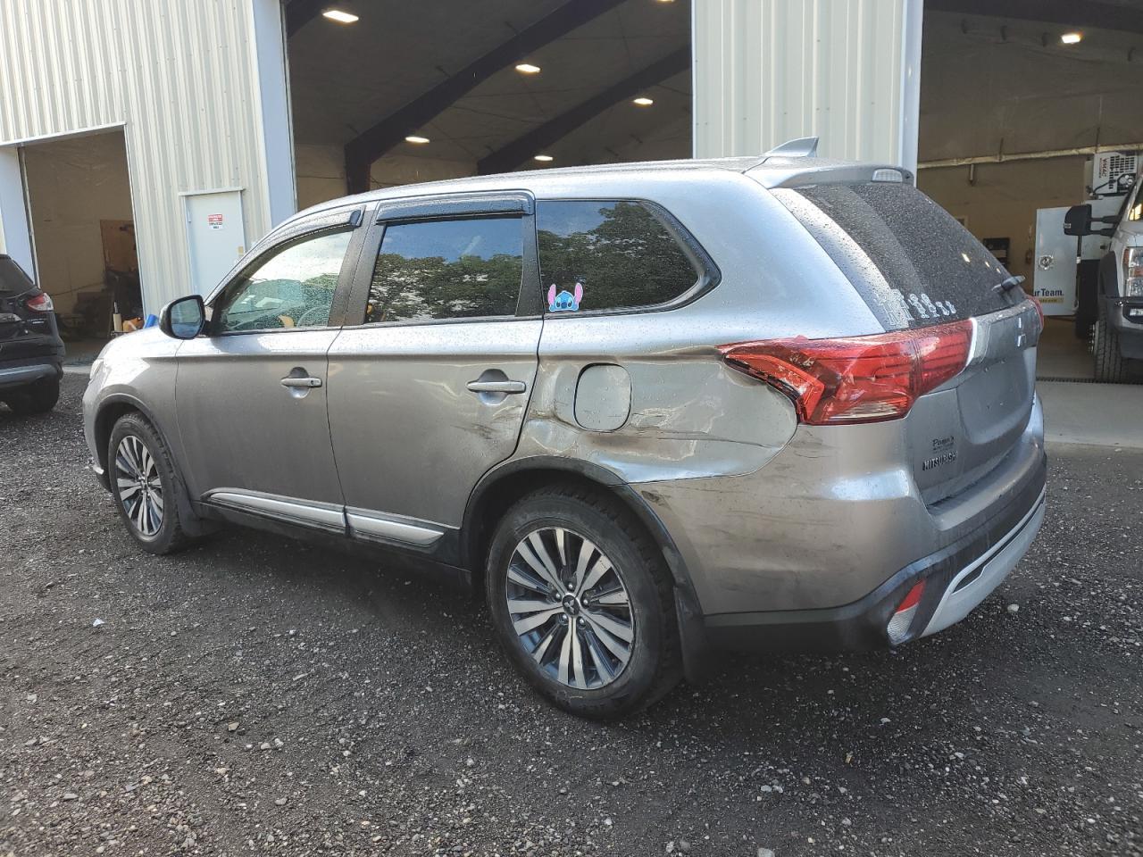 2019 MITSUBISHI outlander