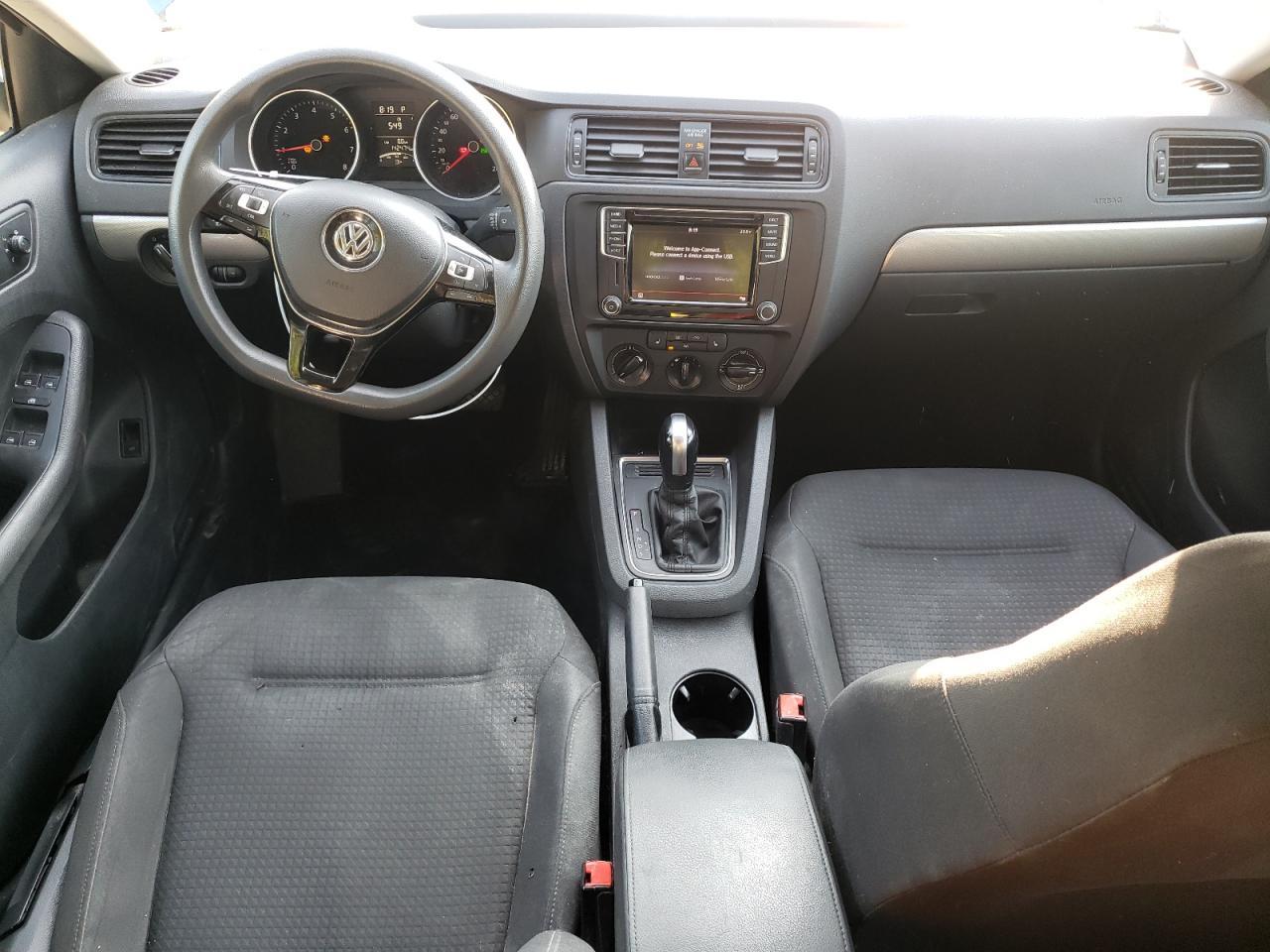 2017 VOLKSWAGEN JETTA