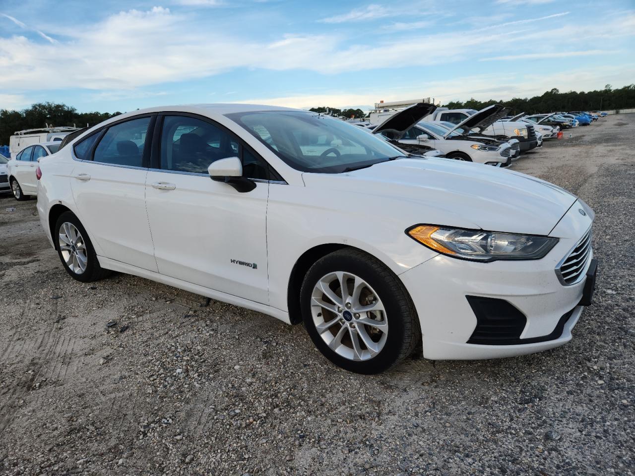 2019 FORD FUSION
