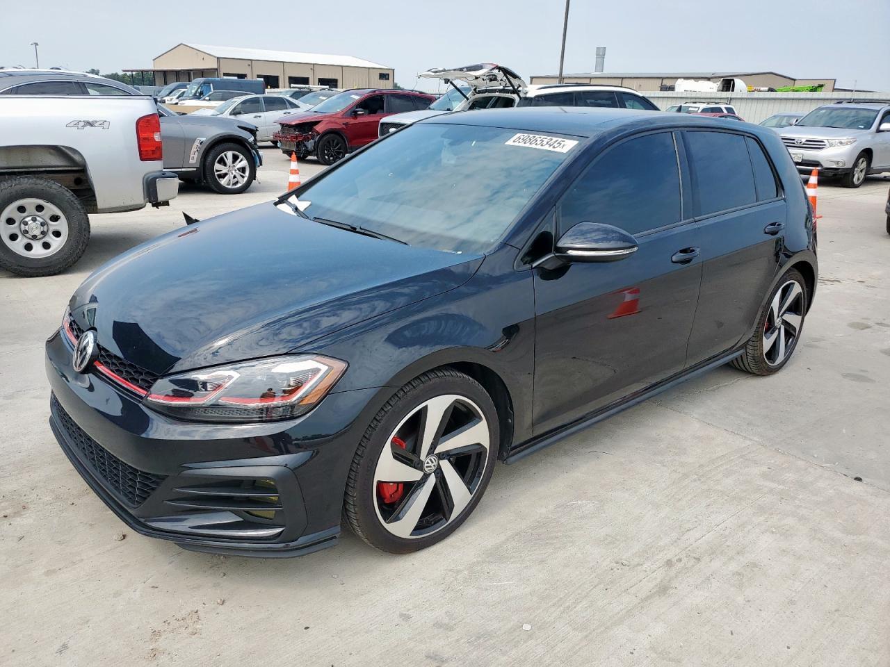 2020 VOLKSWAGEN GTI