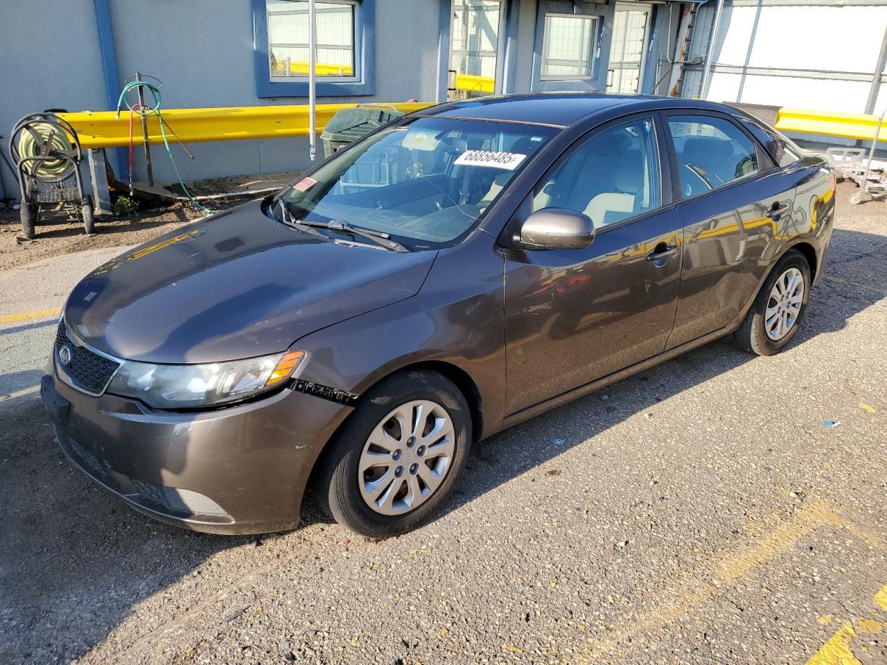 2013 KIA FORTE