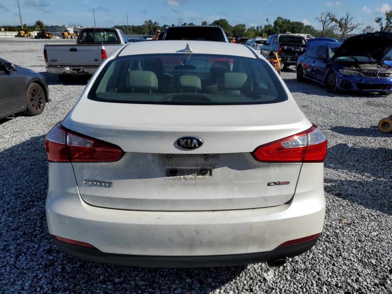 2015 KIA FORTE