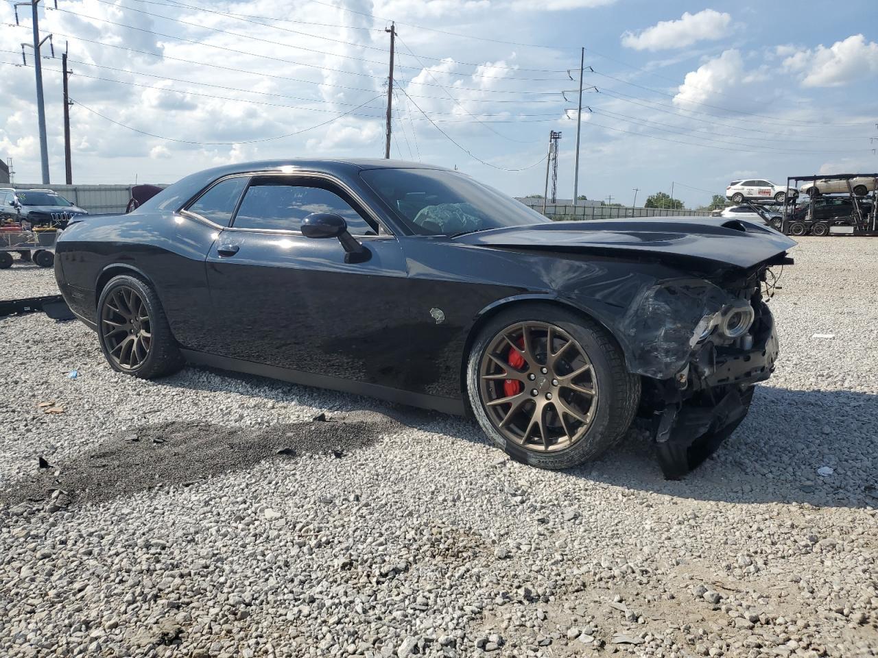 2017 DODGE Challenger