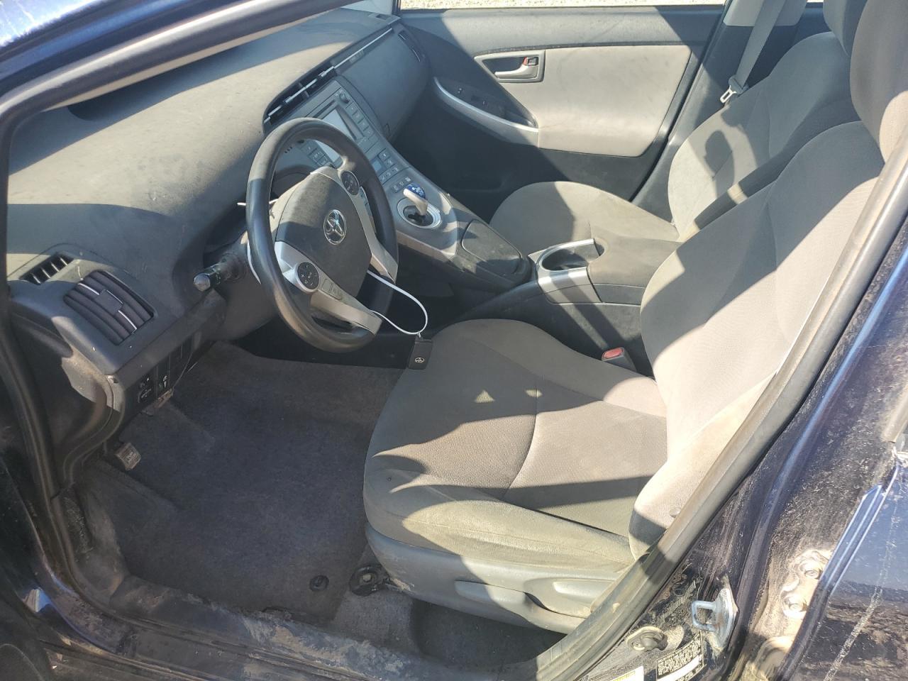 2015 TOYOTA PRIUS