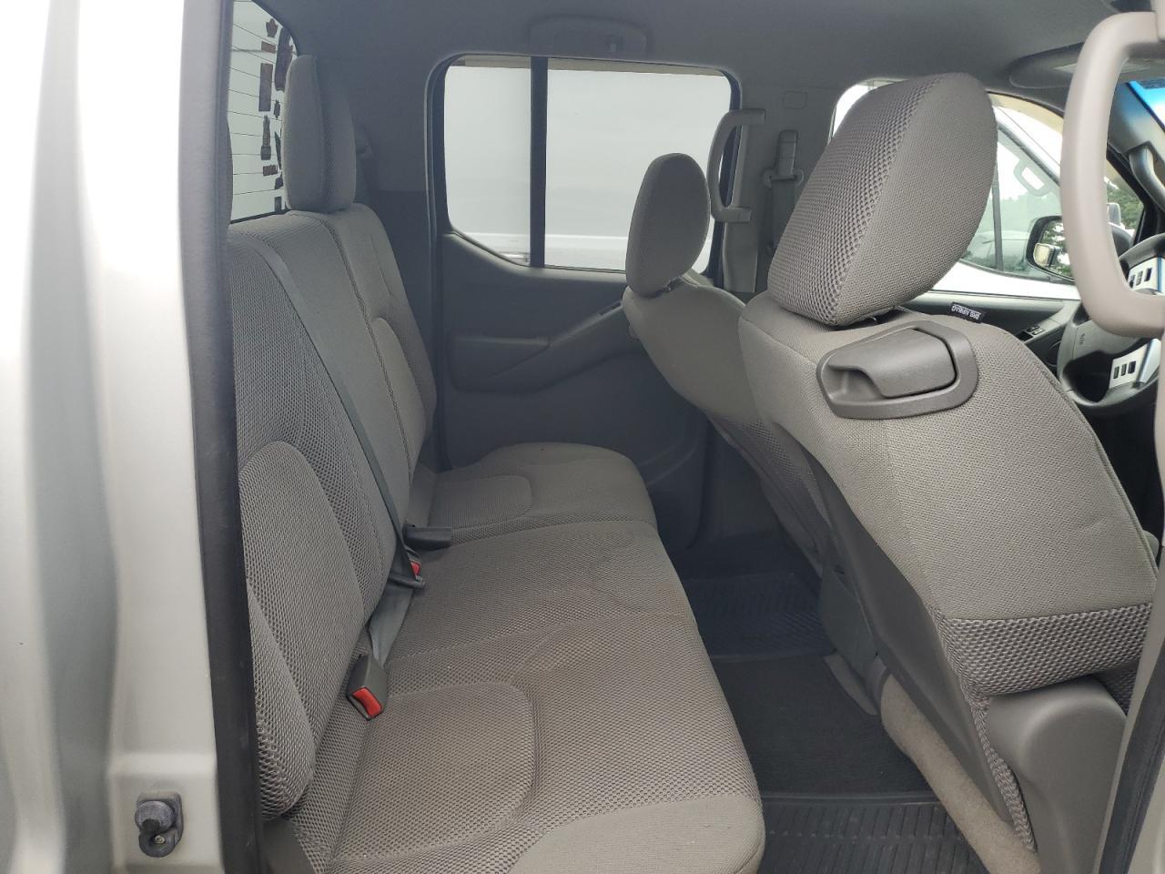 2013 NISSAN Frontier