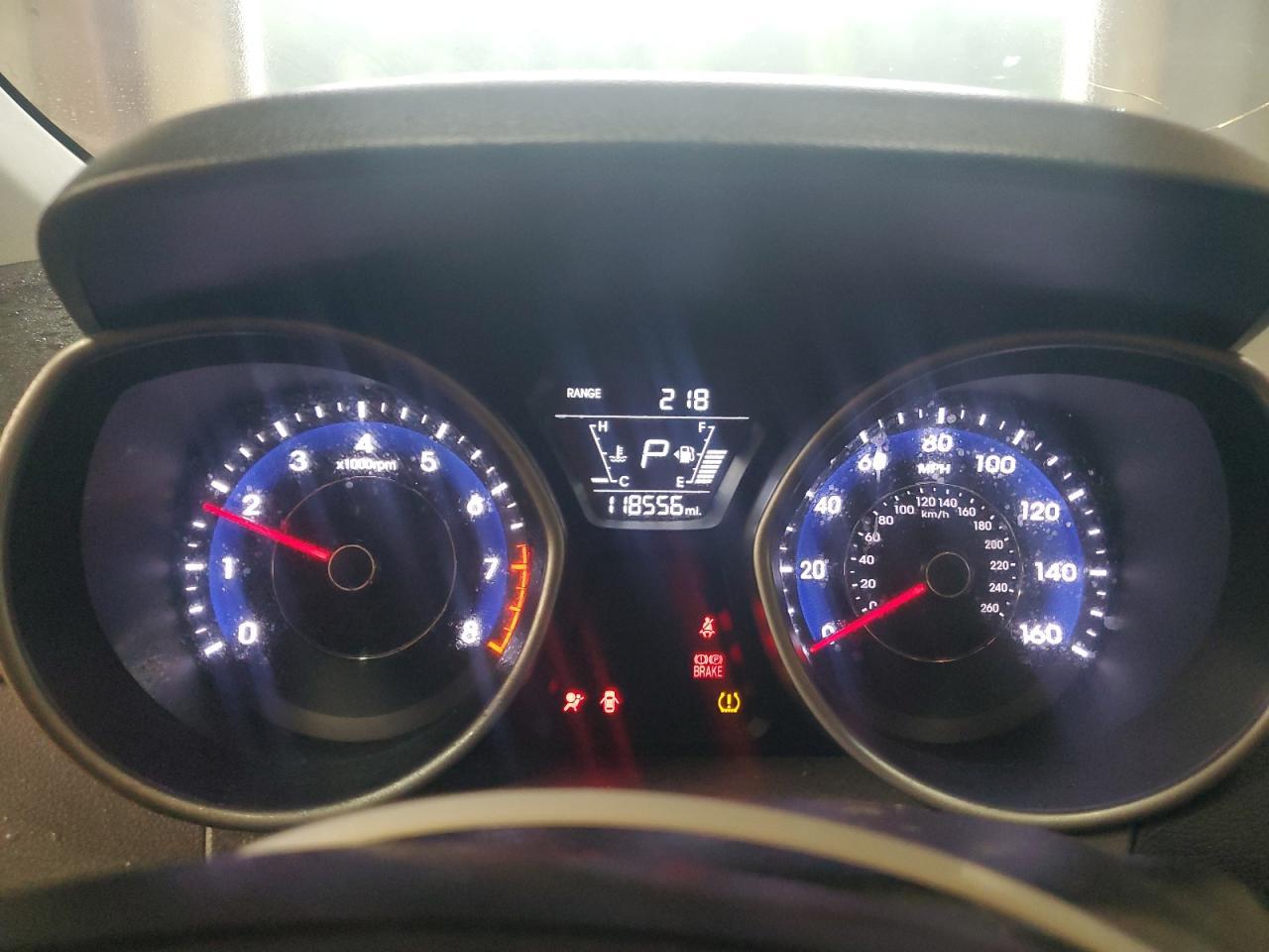 2016 HYUNDAI ELANTRA