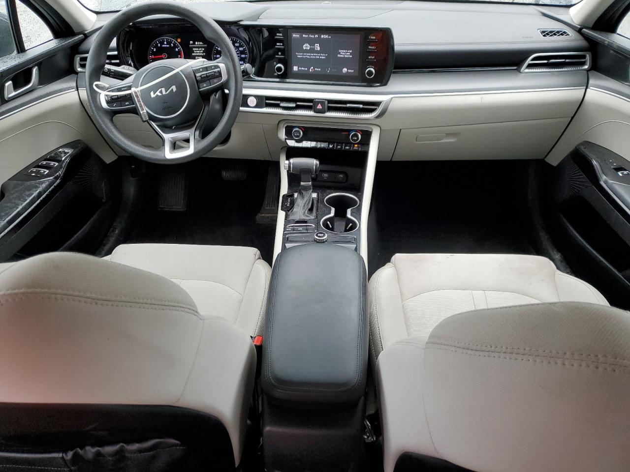 2022 KIA K5