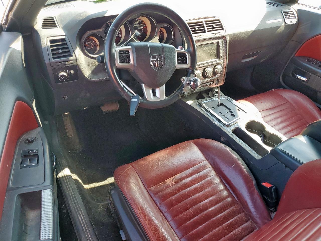 2013 DODGE Challenger