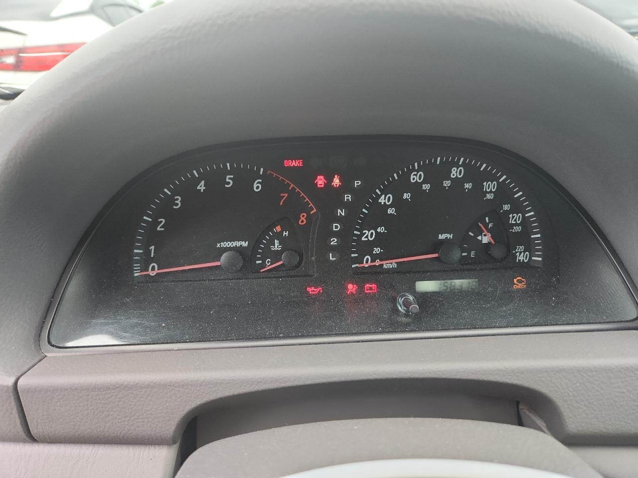 2004 TOYOTA CAMRY